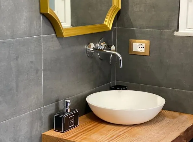 Capocathedral Apartment * باليرمو